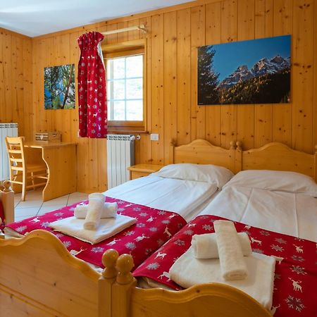 Aalts Dorf Hotel Riale  Kültér fotó